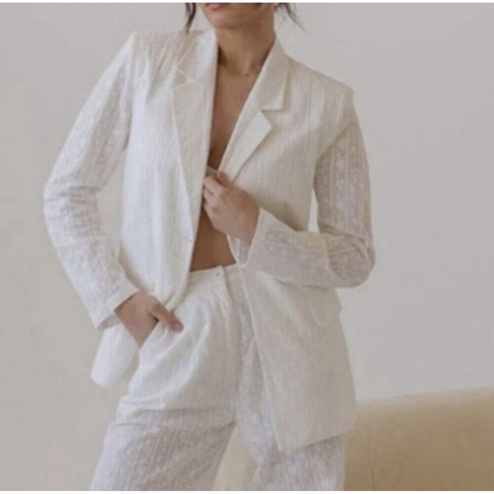 NWT WeWoreWhat Women's M 100% Cotton White Eyelet Blazer $158 Retail NEW